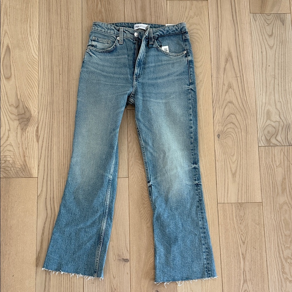 ZARA Crop flare denim